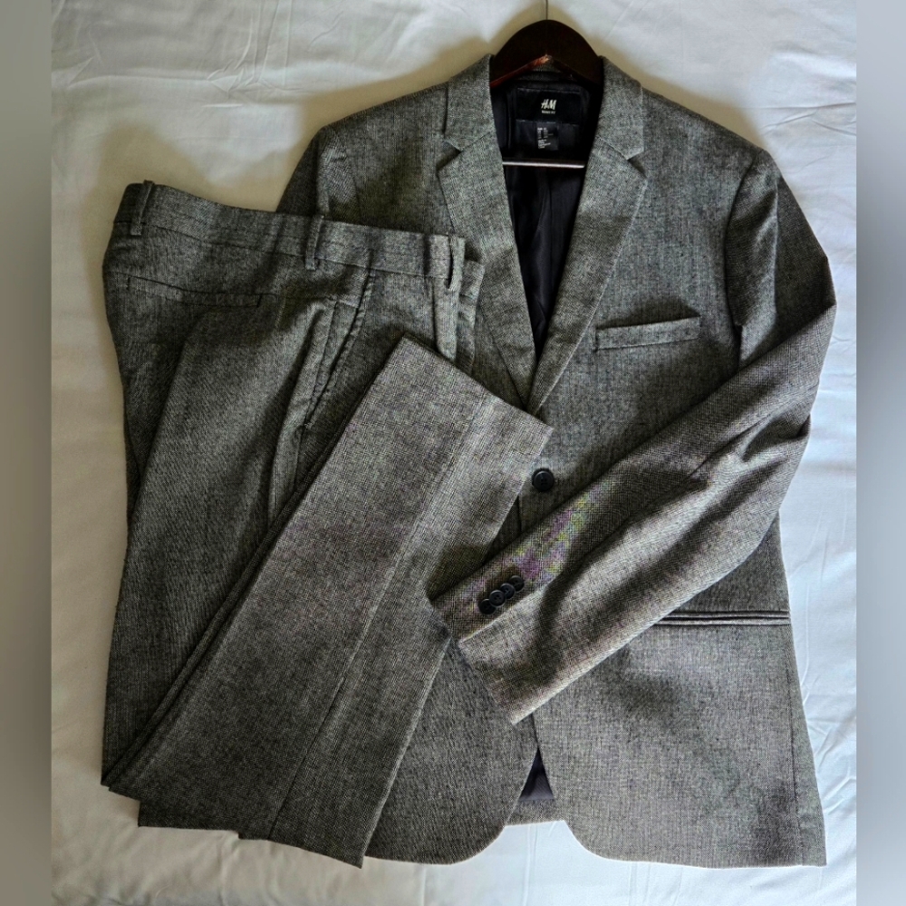 H&M Gray Textured Wool Suits for Business